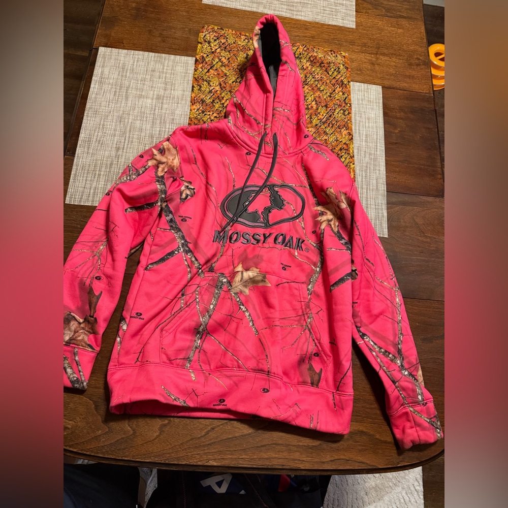 Mossy Oak Women’s Pink Camouflage Hoodie
